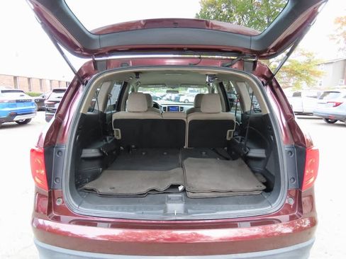 Used 2016 Honda Pilot EX image 11