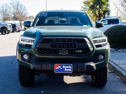 Used 2021 Toyota Tacoma TRD Off-Road image 2