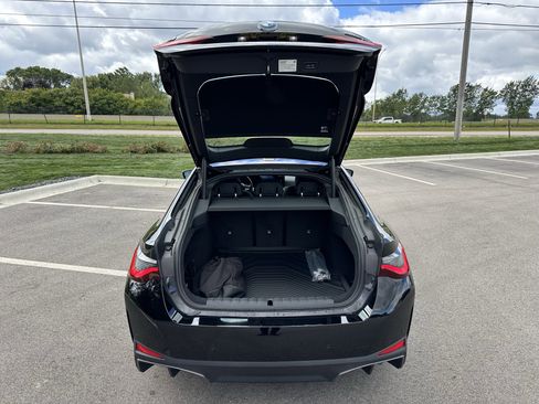 New 2024 BMW i4 eDrive40 w/ Premium Package image 23