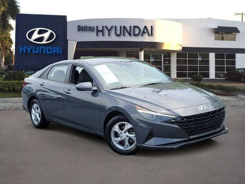 Certified 2023 Hyundai Elantra SE FWD image 1