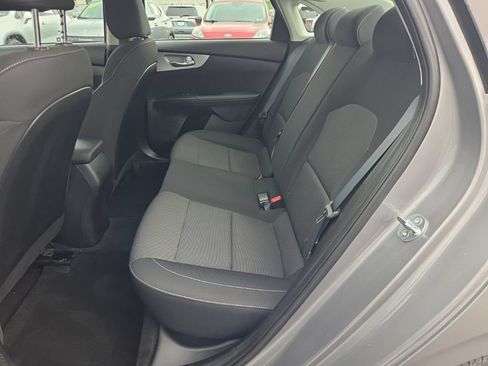 Used 2024 Kia Forte LXS w/ LXS Technology Package FWD image 10