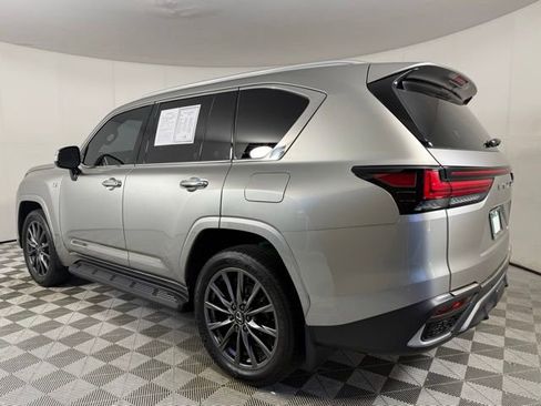 Used 2024 Lexus LX 600 F Sport AWD/4WD image 4