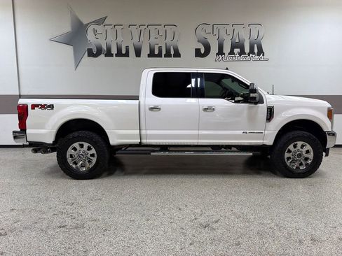 Used 2019 Ford F250 Lariat w/ Lariat Ultimate Package AWD/4WD image 30