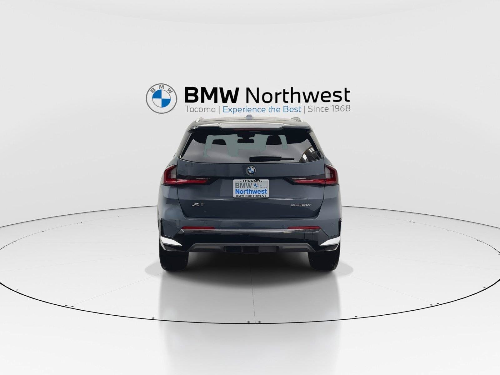 New 2027 BMW X1 xDrive28i AWD/4WD image 2