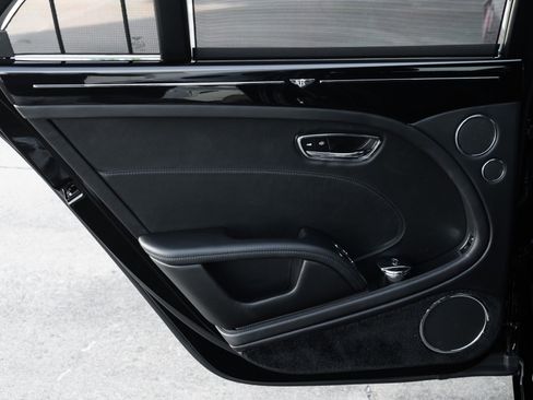 Used 2015 Bentley Mulsanne image 39