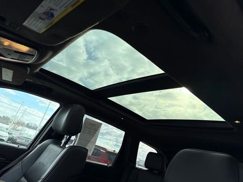 Used 2017 Jeep Grand Cherokee Summit image 27