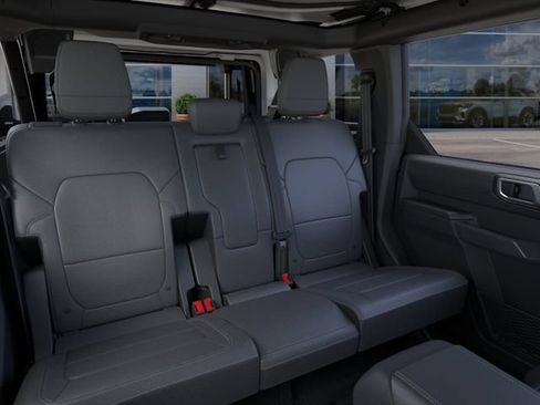 New 2025 Ford Bronco Badlands w/ Black Appearance Package AWD/4WD image 11