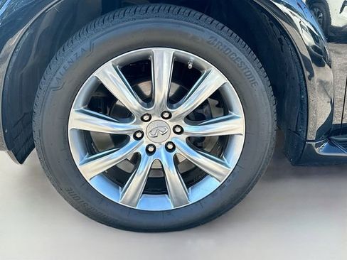 Used 2011 INFINITI QX56 4WD w/ Deluxe Touring Pkg image 35