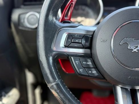 Used 2018 Ford Mustang Coupe RWD image 20