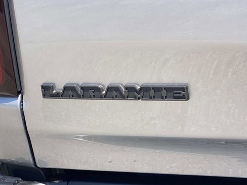 Used 2025 RAM 1500 Laramie w/ Night Edition AWD/4WD image 5