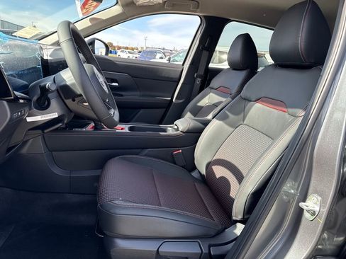 New 2026 Nissan Kicks SR w/ Illumination Package image 16