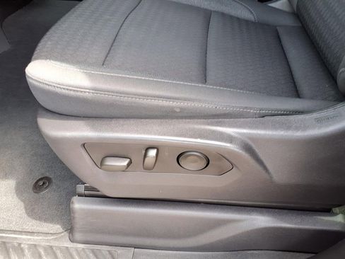 Used 2024 Chevrolet Silverado 1500 Custom Trail Boss image 25