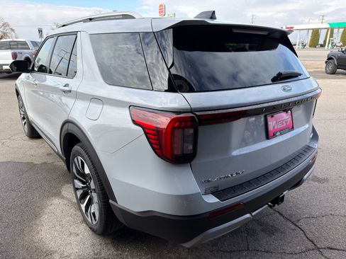 New 2026 Ford Explorer Platinum w/ LUX Leather Package image 11