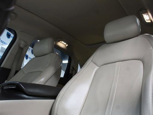 Used 2016 Lincoln MKX Reserve w/ Technology Package image 8