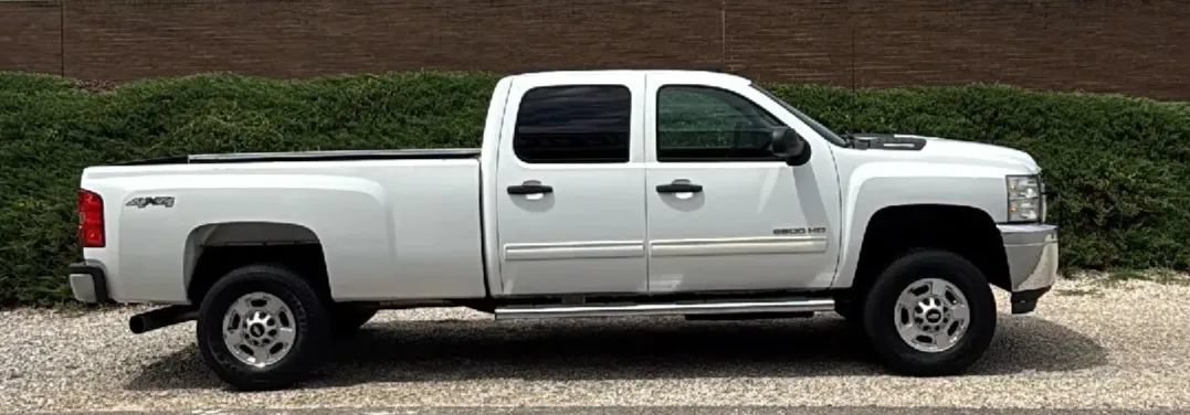 Used 2014 Chevrolet Silverado 2500 LT AWD/4WD image 5