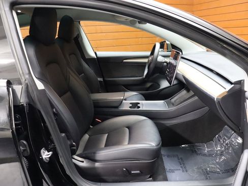 Used 2023 Tesla Model 3 Standard Range image 54