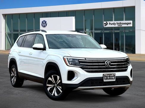 New 2026 Volkswagen Atlas SE FWD image 1
