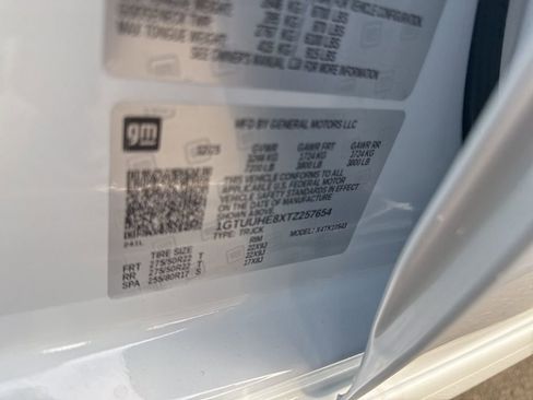 New 2026 GMC Sierra 1500 Denali Ultimate w/ LPO, Black Badging Package image 47