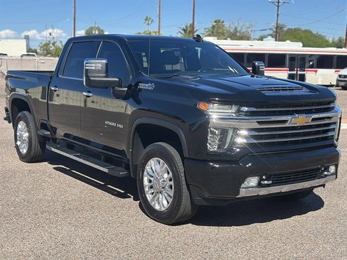 Used 2020 Chevrolet Silverado 2500 High Country w/ Z71 Off-Road Package image 1