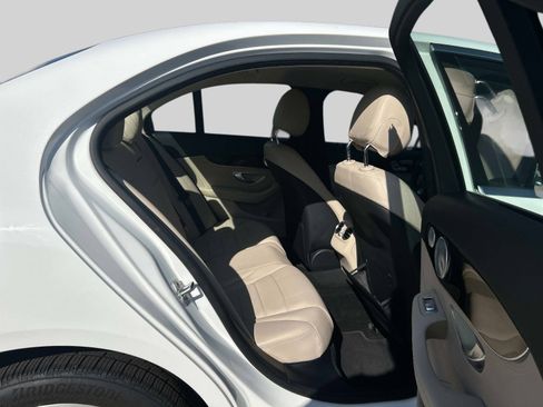 Used 2015 Mercedes-Benz C 300 4MATIC Sedan image 13