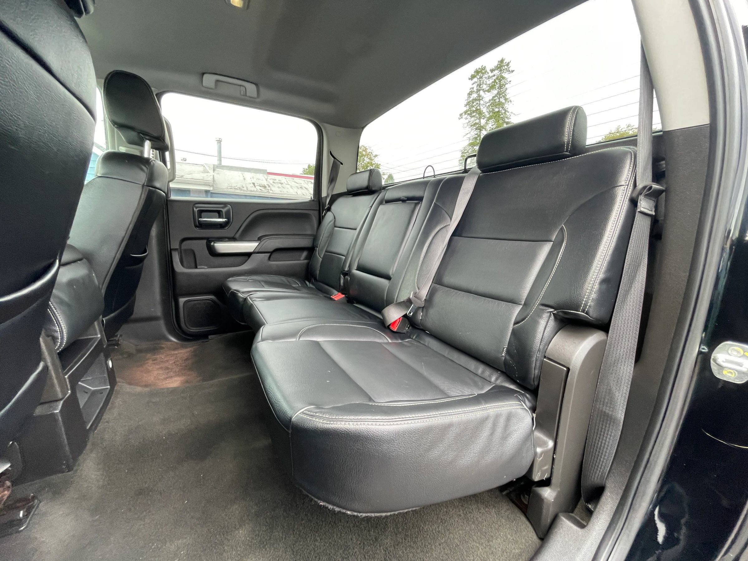 Used 2018 Chevrolet Silverado 2500 LT w/ LT Convenience Package AWD/4WD image 21