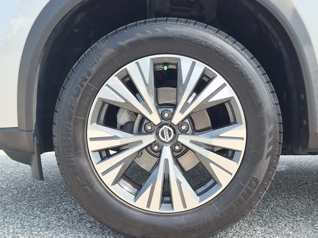 Used 2021 Nissan Rogue SV AWD/4WD image 6