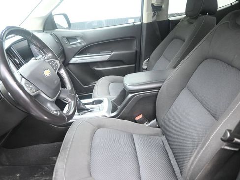 Used 2022 Chevrolet Colorado LT w/ LT Convenience Package RWD image 12