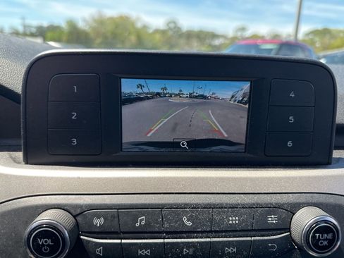 Used 2021 Ford Escape S image 4