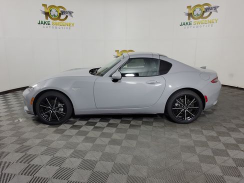 New 2026 MAZDA MX-5 Miata RF Grand Touring RWD image 5