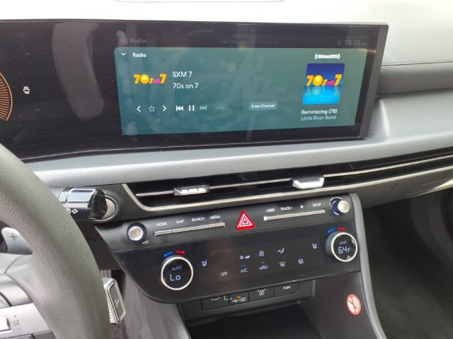 Used 2025 Hyundai Sonata SEL FWD image 12