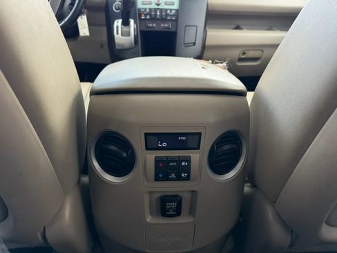 Used 2010 Honda Pilot EX-L image 31