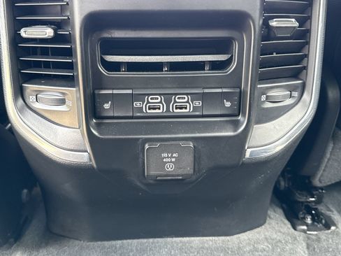 Used 2021 RAM 1500 Laramie AWD/4WD image 20