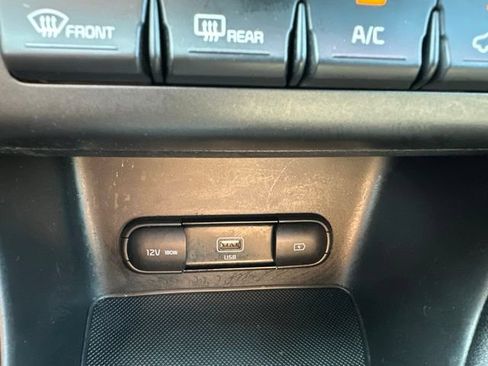 Used 2020 Kia Sportage S w/ S Sunroof Package FWD image 32
