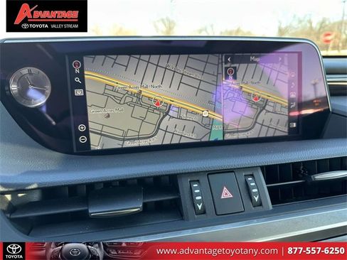 Used 2020 Lexus ES 350 w/ Premium Package image 29