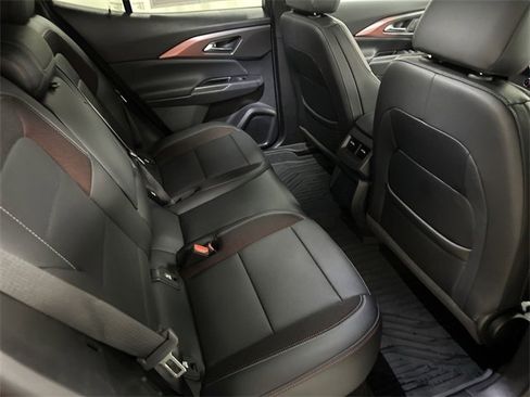 Used 2024 Chevrolet Equinox EV RS image 17