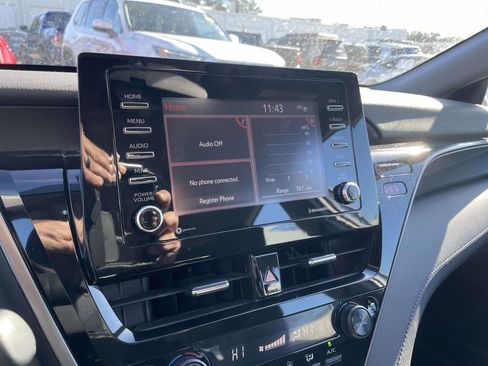 Used 2023 Toyota Camry LE image 38