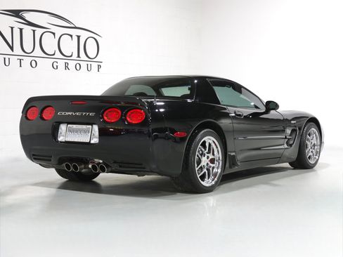 Used 2002 Chevrolet Corvette Z06 w/ Memory Pkg image 22