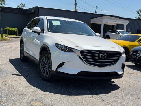 Used 2021 MAZDA CX-9 Touring w/ Touring Premium Package FWD image 2