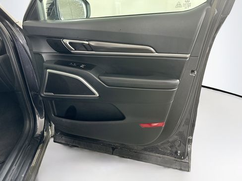 Used 2025 Kia Telluride S image 35