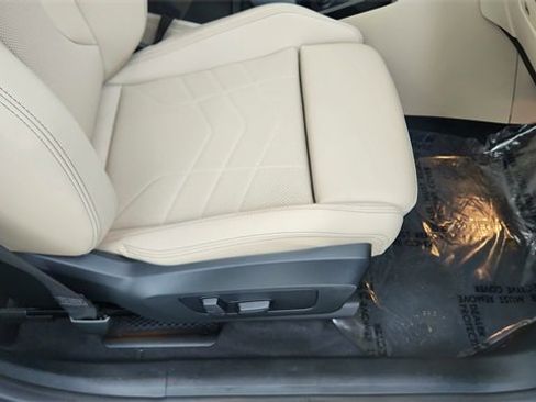 Used 2025 BMW X1 xDrive28i image 22