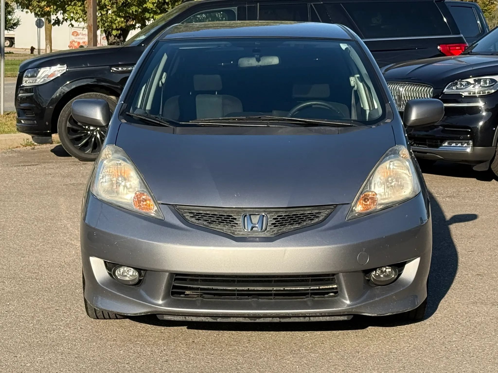 Used 2009 Honda Fit Sport image 2
