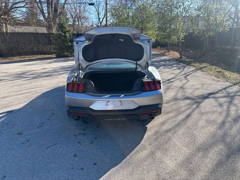 Used 2024 Ford Mustang Premium image 29