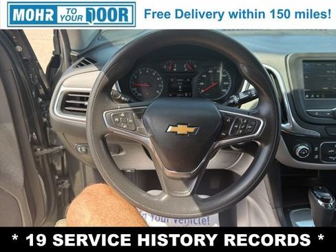 Used 2019 Chevrolet Equinox LS w/ LS Convenience Package FWD image 18
