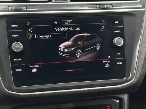 Used 2023 Volkswagen Tiguan SE R-Line FWD image 22