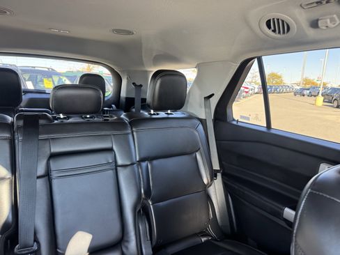 Certified 2024 Ford Explorer XLT w/ Equipment Group 202A image 14