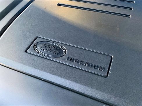 New 2026 Land Rover Defender 110 S image 17