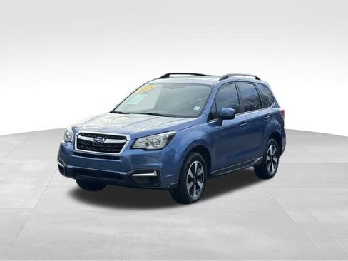 Used 2018 Subaru Forester 2.5i Premium w/ All-Weather Package image 9