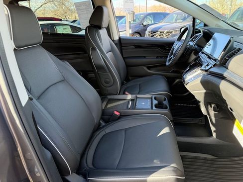 Certified 2026 Honda Odyssey Elite image 21