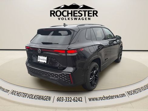 Used 2026 Volkswagen Tiguan SE R-Line AWD/4WD image 7