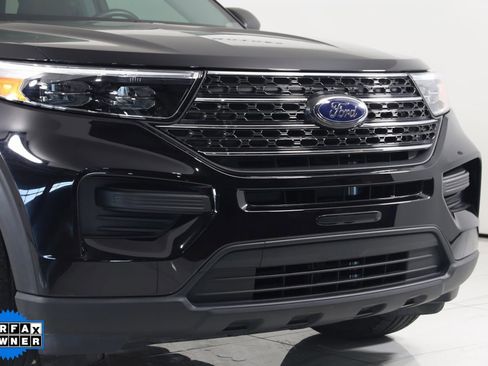 Used 2022 Ford Explorer XLT image 41